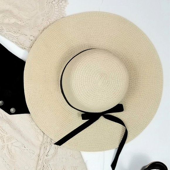 FIND THESE BEAUTIES & SO MUCH MORE IN MY CLOSET! - Picture 3 of 5